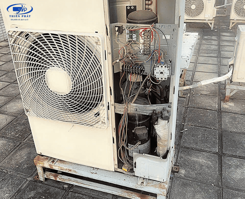 Môi Trường và Thời Tiết Ảnh Hưởng Thế Nào Đến Lịch Vệ Sinh Máy Lạnh?