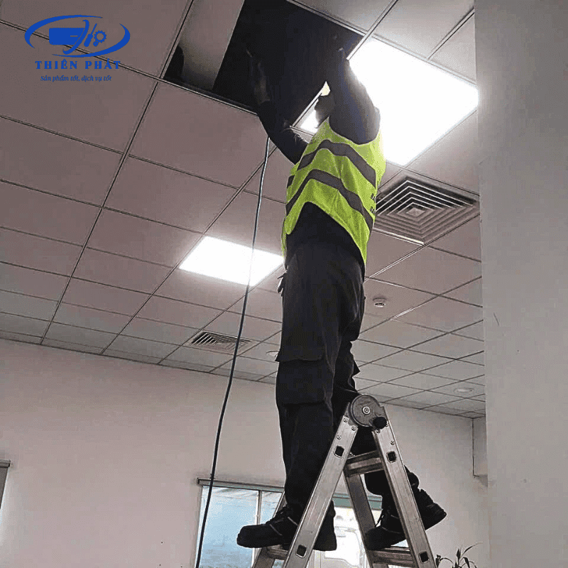 7 Dấu hiệu Cảnh báo Cần Dịch vụ Vệ sinh Máy lạnh Bình Dương Ngay